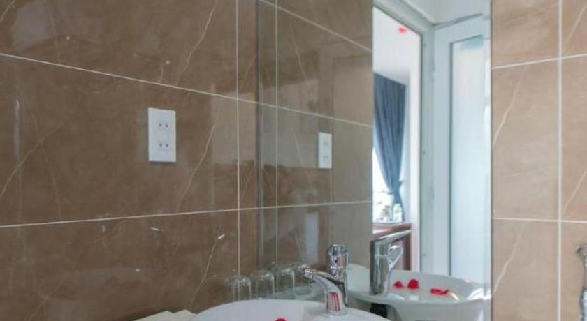 Marilla Hotel نها ترانج المظهر الخارجي الصورة